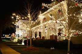 Holiday lighting & decor in a house