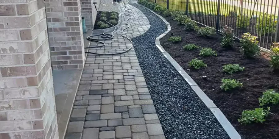 landscape border stones, Mulch, Rock, and Pine Straw installed